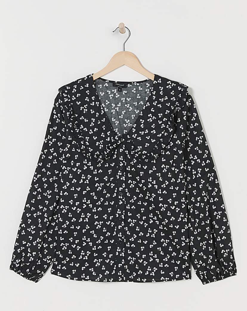 Collar Detail Blouse