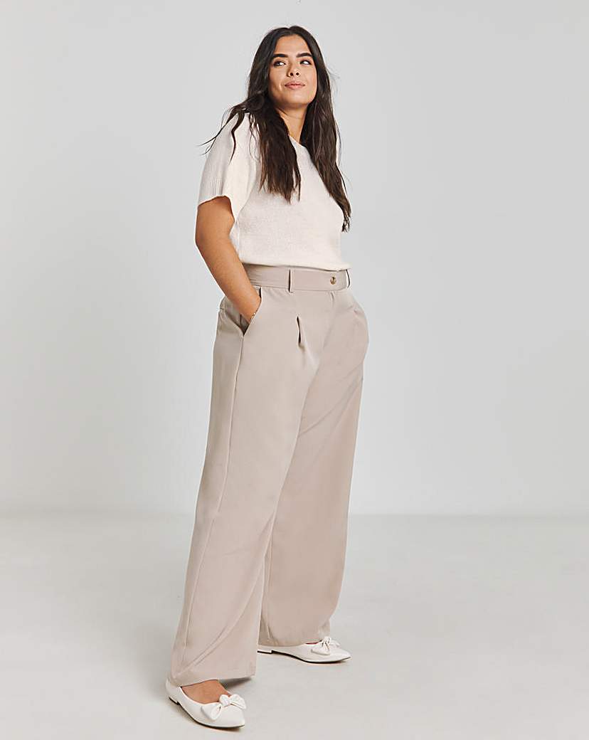 Ivory Short Sleeve Crew Neck Jumper