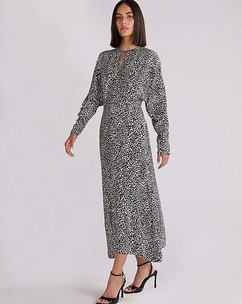 Ro&Zo Leopard Print Midaxi Dress