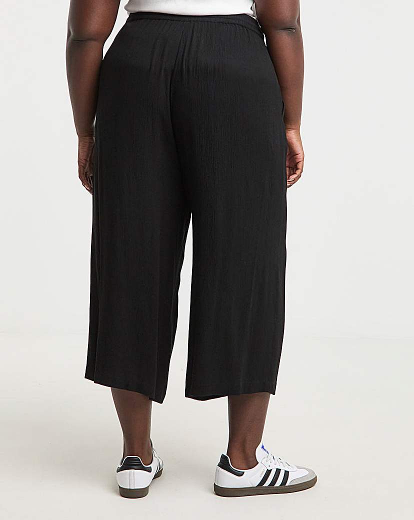 Black Crinkle Culottes