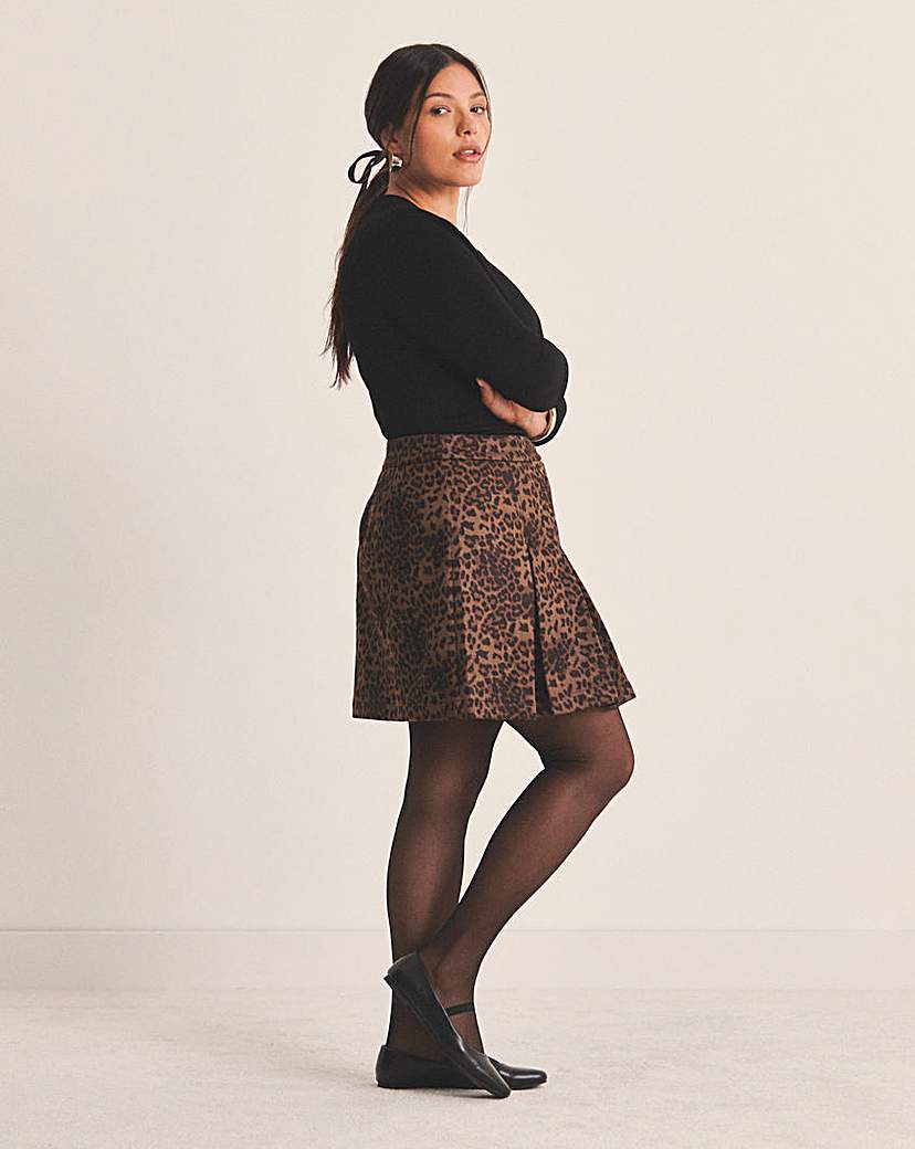 New In - Simply Be Suedette Pleated Mini Skirt