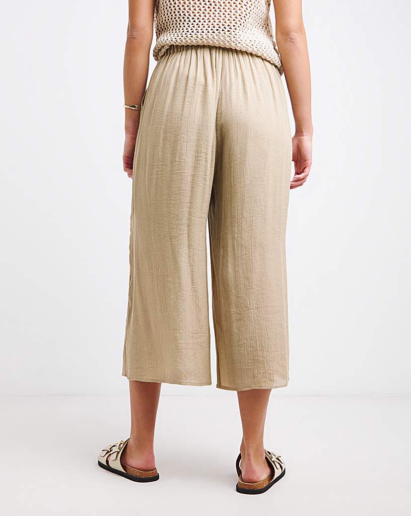 Pleated Extreme Wide Leg Culotte