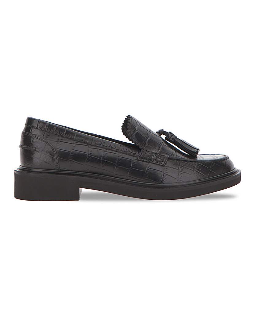 Leather Croc Print Tassel Loafer E Fit