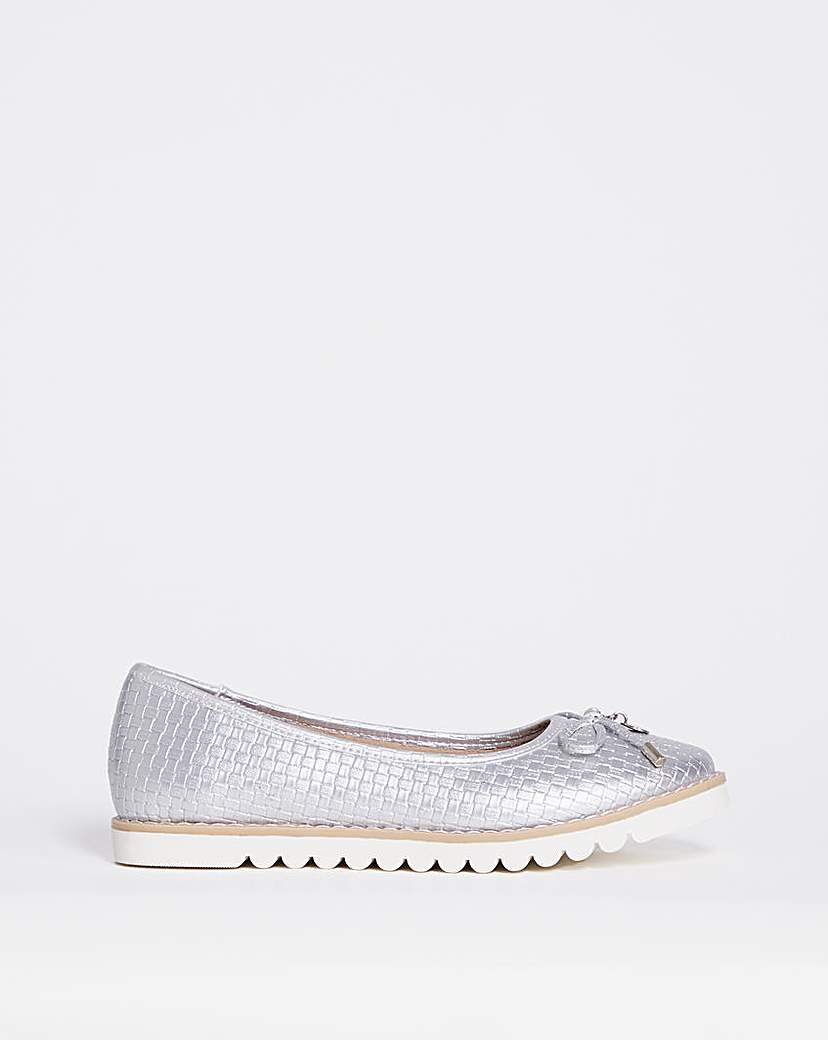 Cushion Walk Interweave Ballerina E Fit