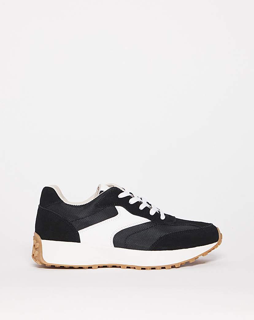 Retro Runner Trainer E Fit