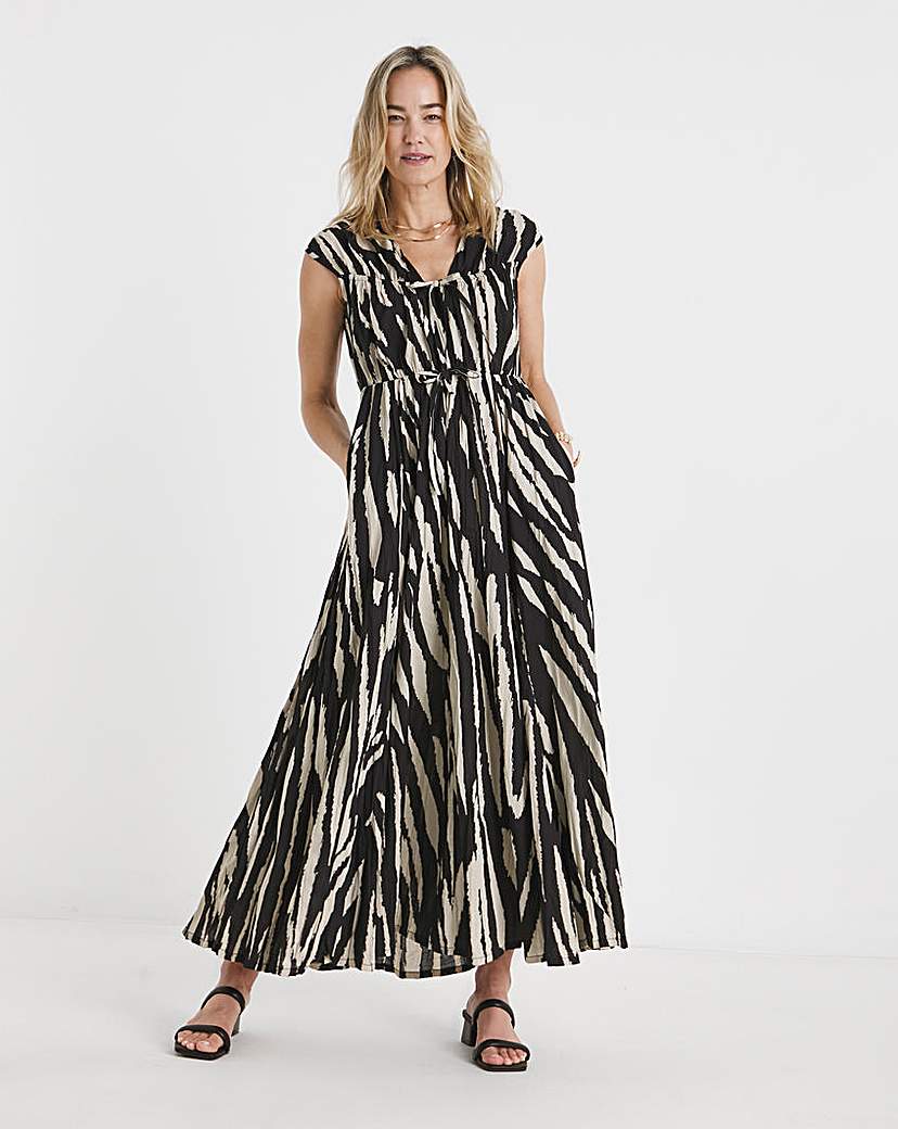 Tie Front Maxi Dress