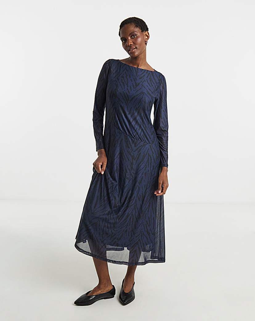 New In - Mesh Seam Detail Care Free Dress