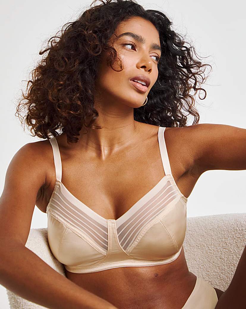 MAGISCULPT Smoothing Non Wired Bra