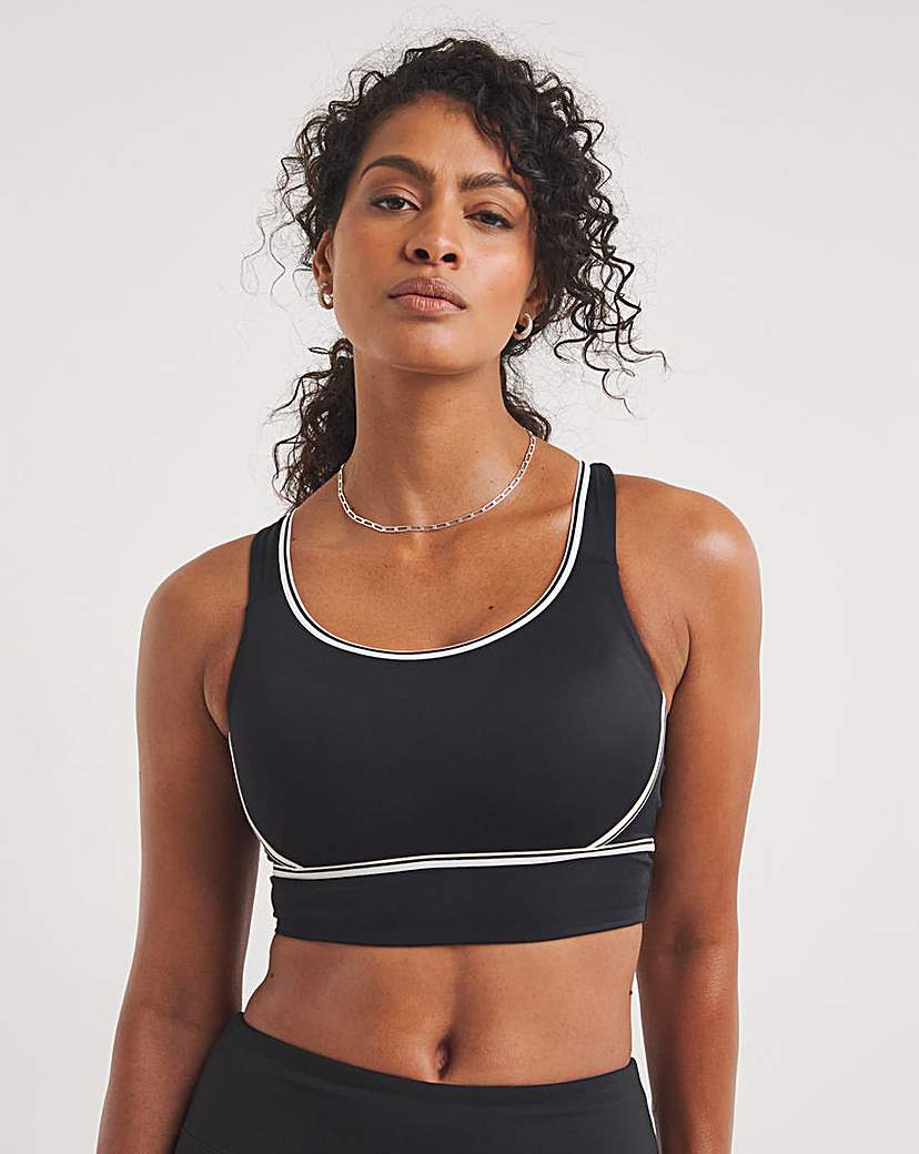 Medium Control Strappy Sports Bra