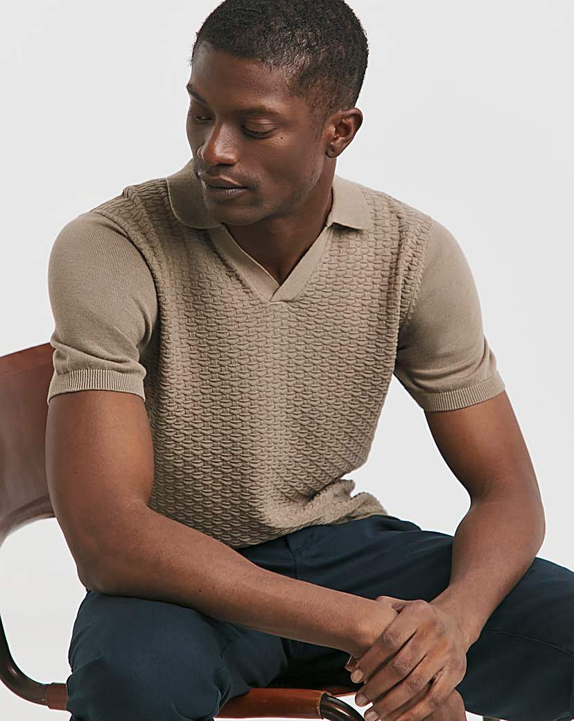 Texured Short Sleeve Knitted Polo