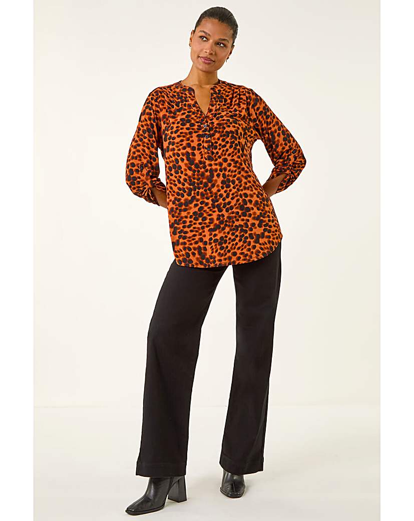 Roman Spot Print Stretch Top