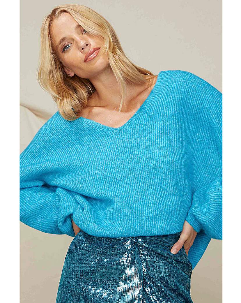 Ro&Zo Slouchy V-Neck Jumper