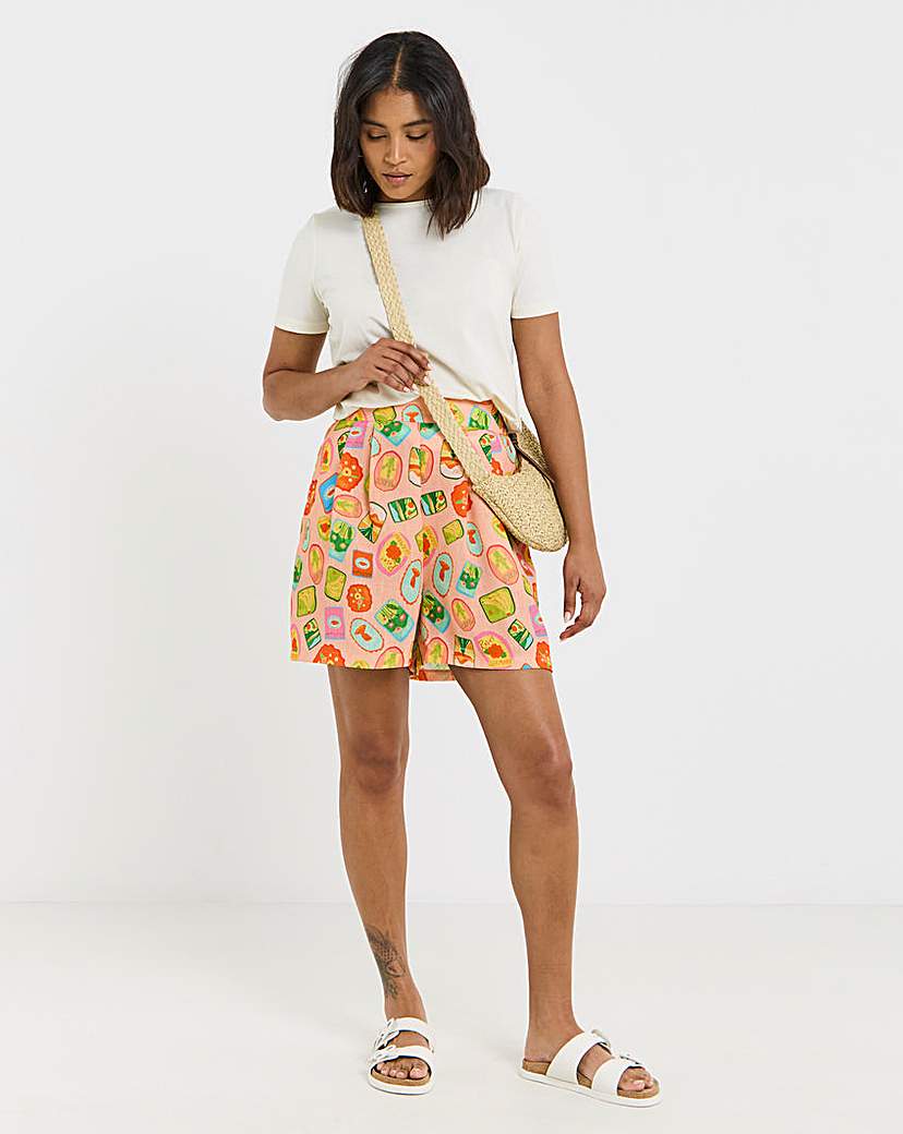 New In - Twisted Wunder Linen Postcard Shorts