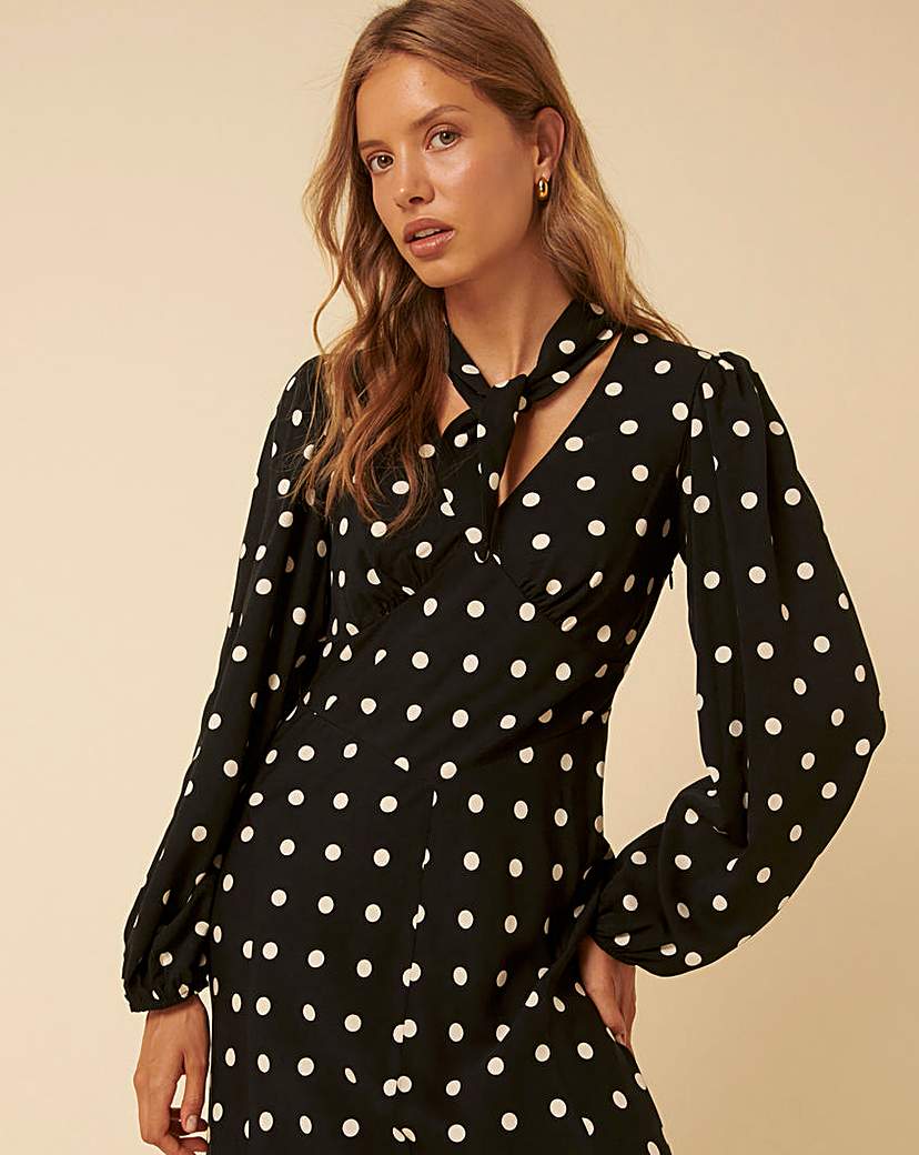 New In - Nobody's Child Sadie Midi Dress