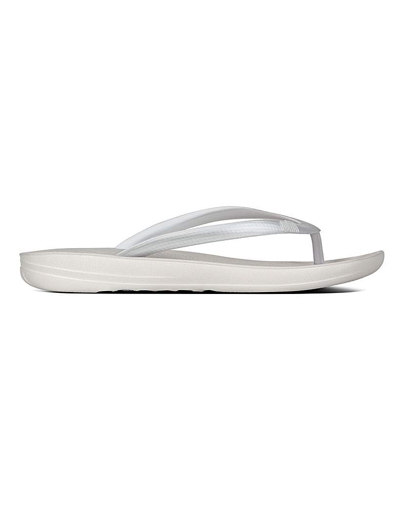 Fitflop Ergonomic Toe Post Flip Flops