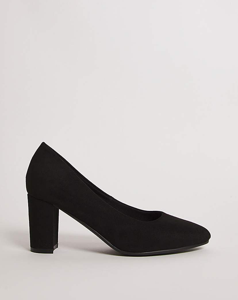 Comfort Flexible Court Shoe EEE Fit