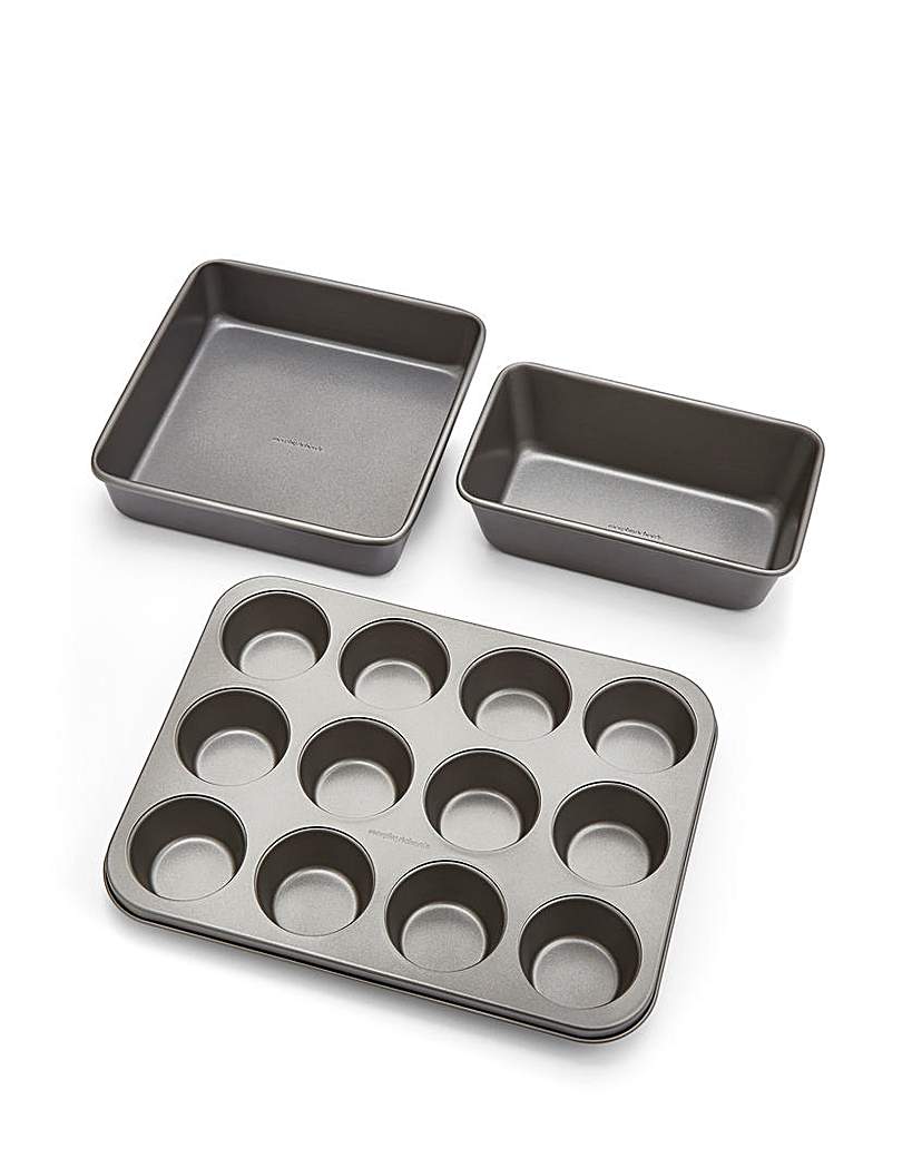 New In - Morphy Richards Bakeware Set