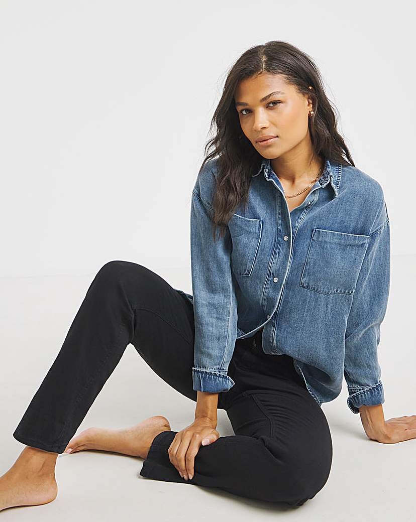 New In - 24/7 Boyfriend Jean
