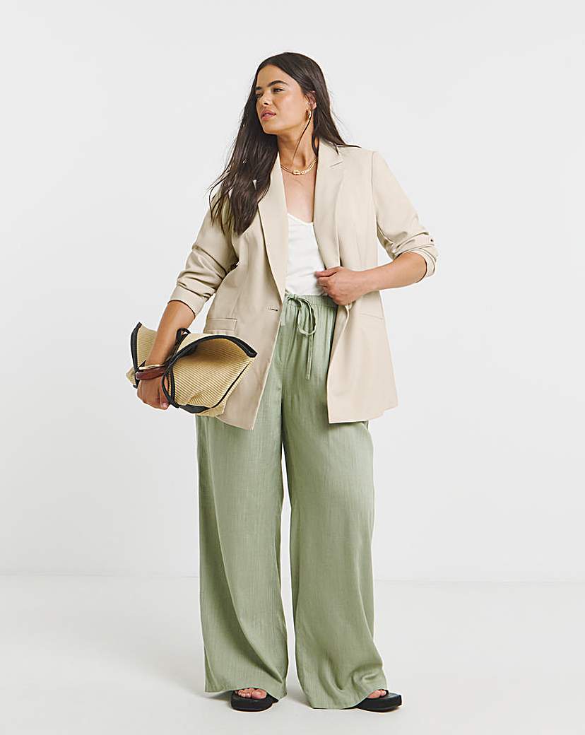 New In - Neutral Single Breasted Blazer