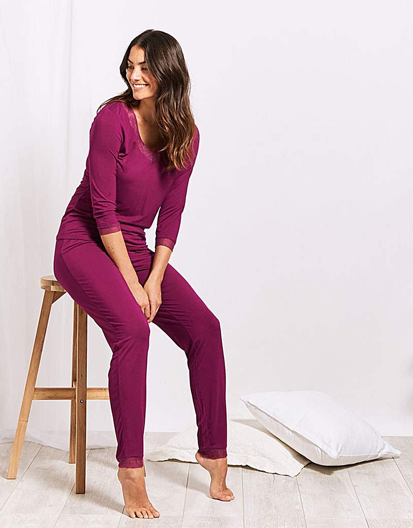 Image of Figleaves Camelia Soft Slim Leg PJ Set