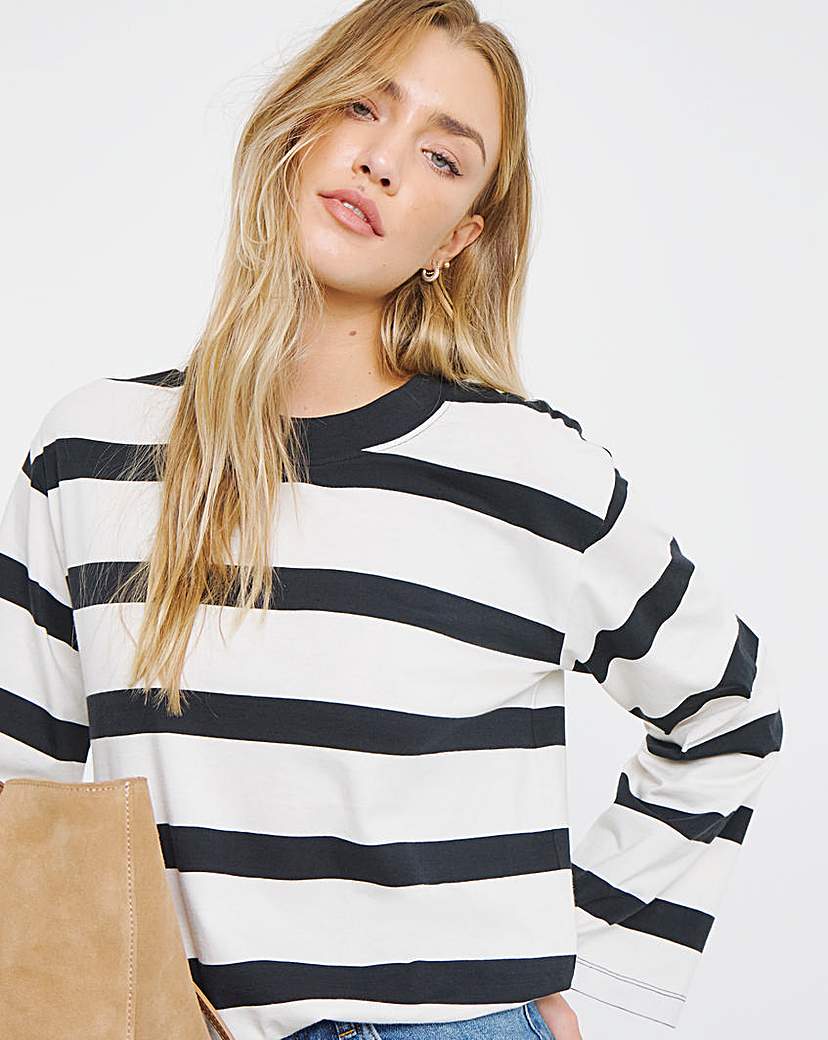 New In - Wide Long Sleeve Top