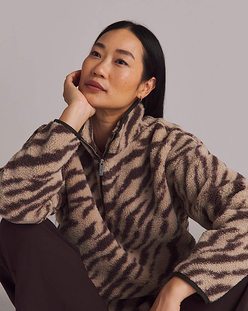 New In - Sweaty Betty 1/2 Zip Printed Fleece