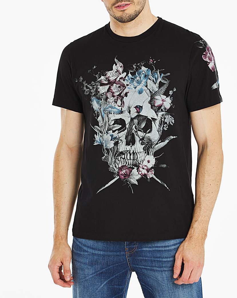 Image of Religion Skull Art T-Shirt