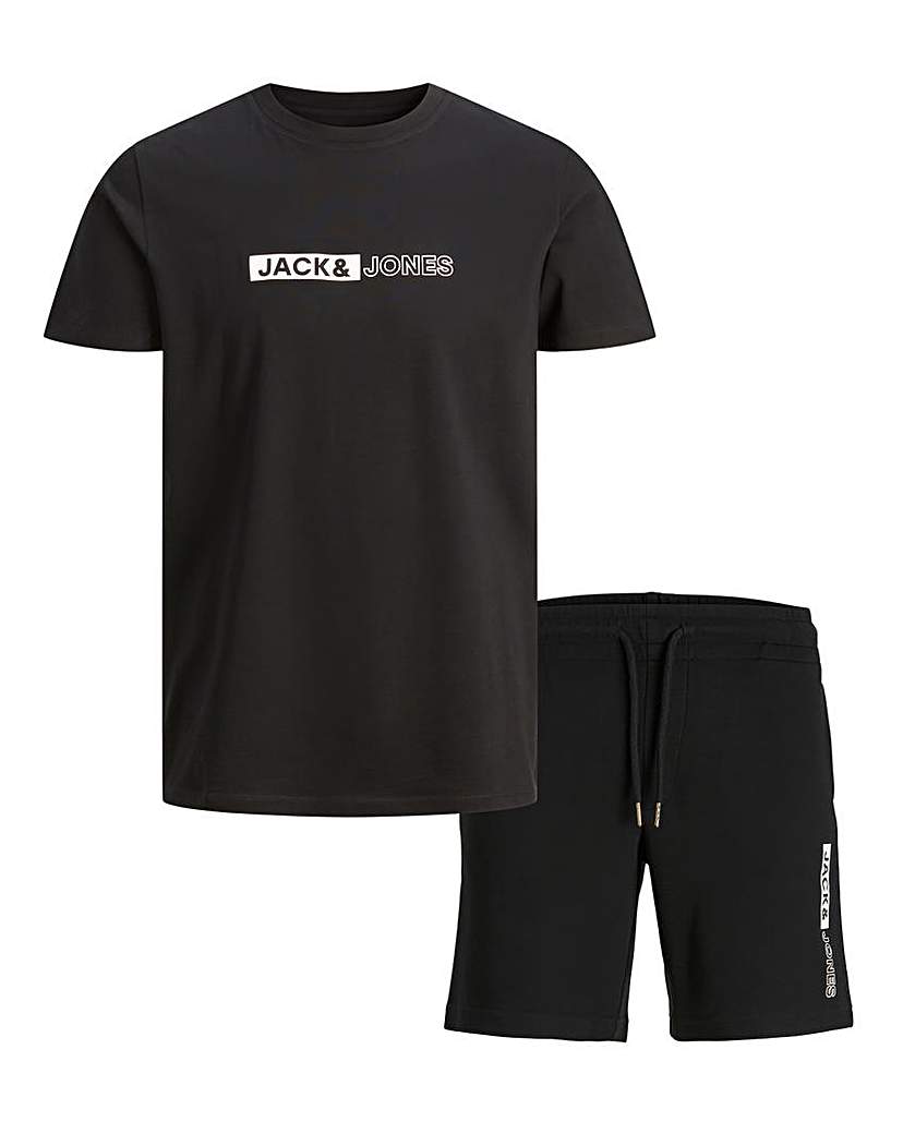 New In - Jack & Jones Shorts and T-Shirt Set