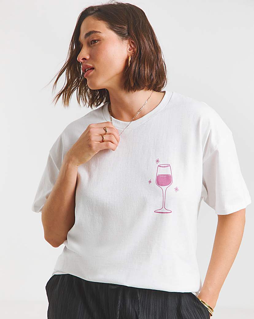 Feeling Rose Graphic T-Shirt