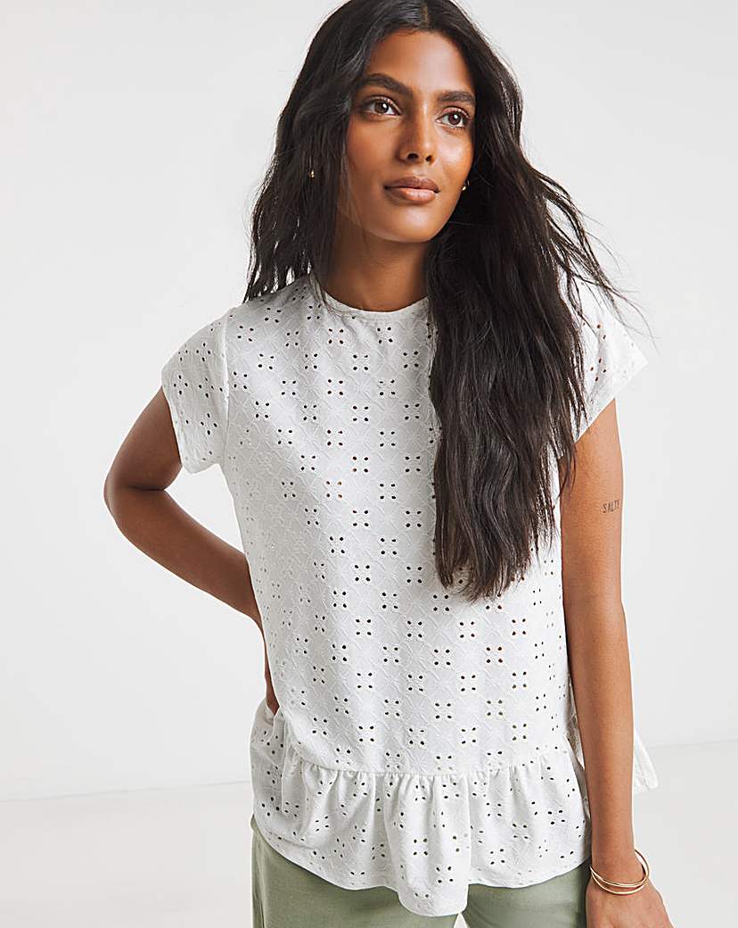 New In - Broderie Cap Sleeve Peplum Top
