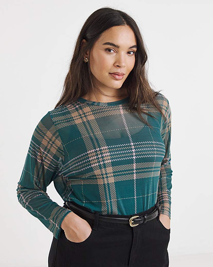 New In - Long Sleeve Mesh Top