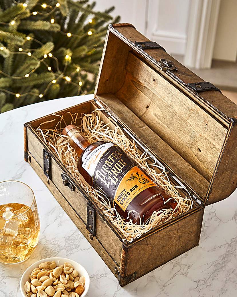 New In - Pirate's Grog Honey Spiced Rum Chest