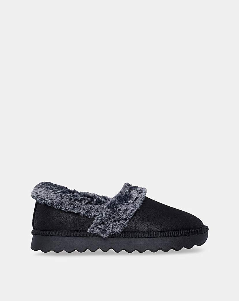 New In - Skechers Slipper Memory Foam - D Fit