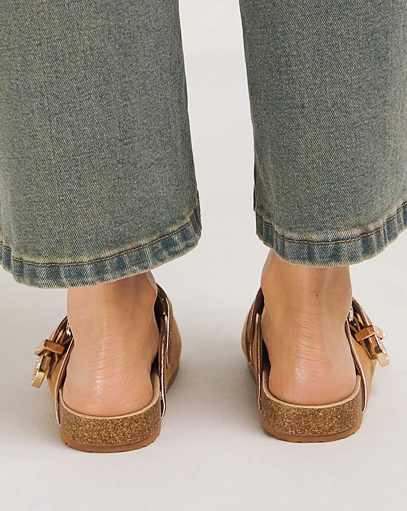 Footbed Closed Toe Mule Shoe Ex Wide