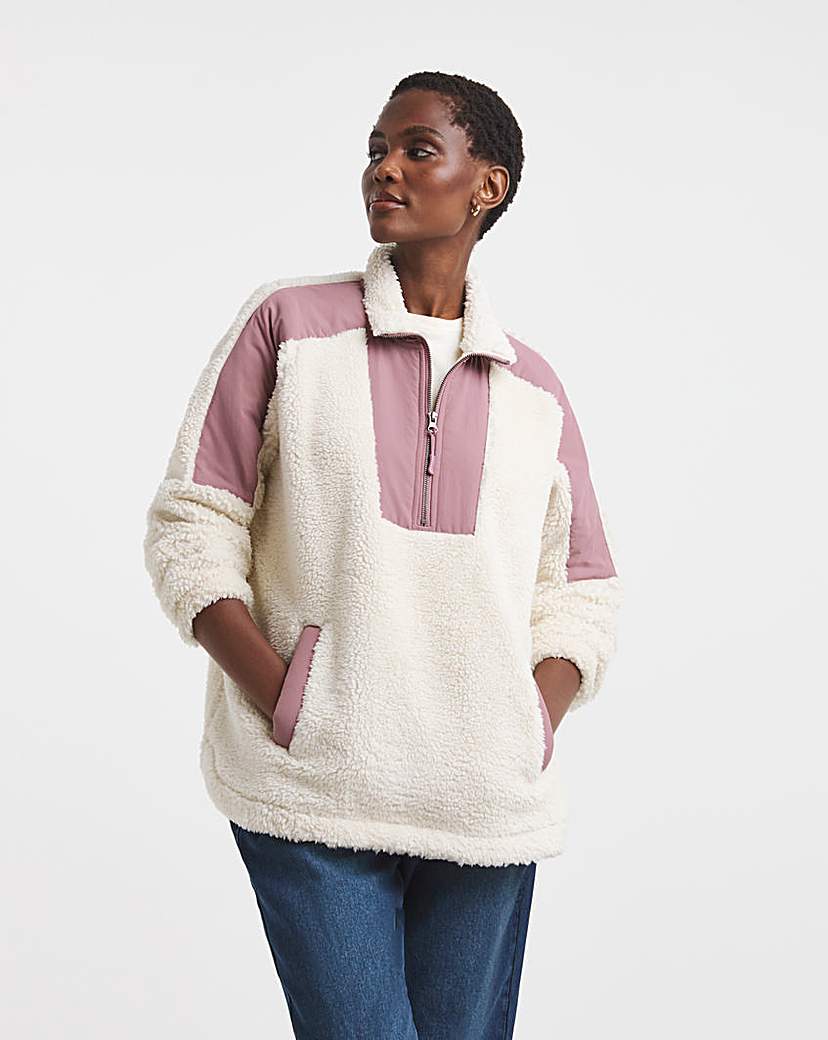 New In - Snowdonia Contrast Funnel Fleece