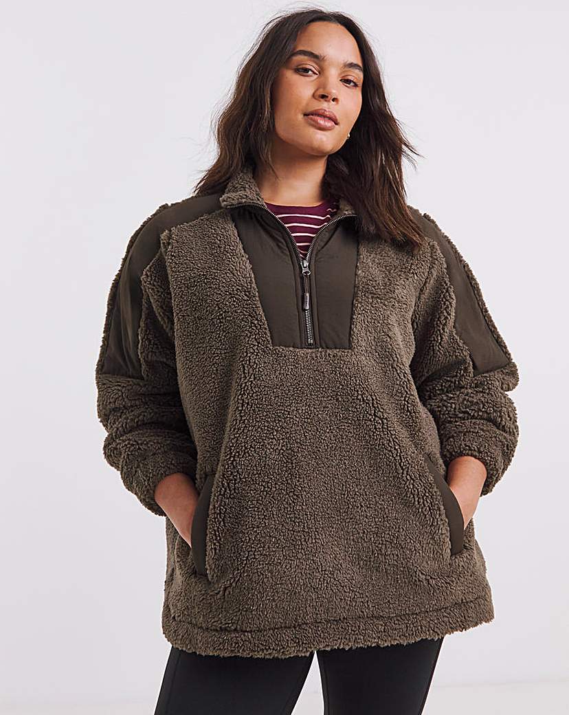 New In - Snowdonia Contrast Funnel Fleece