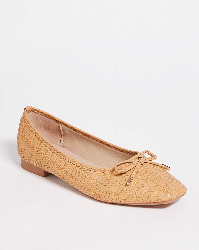 Square Toe Ballerina E Fit