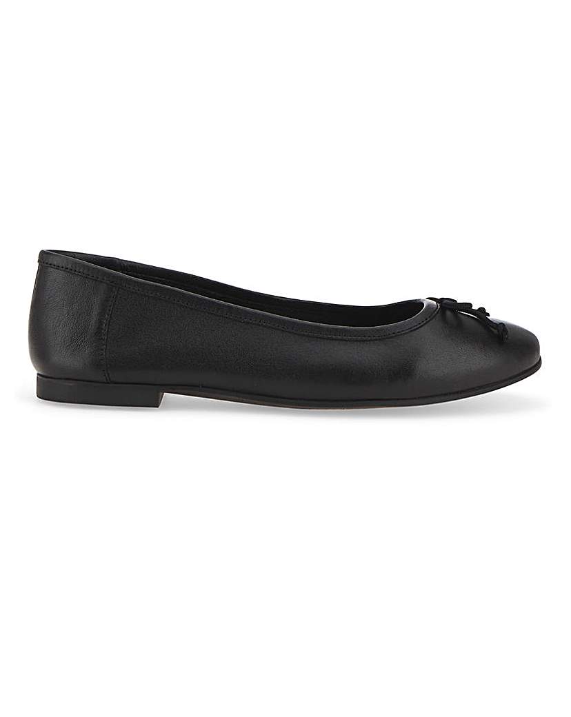 Leather Ballerina Shoes D Fit