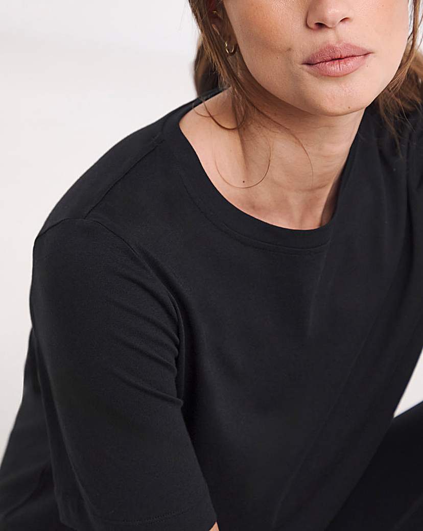 Sweaty Betty Essential Crew Neck T-Shirt
