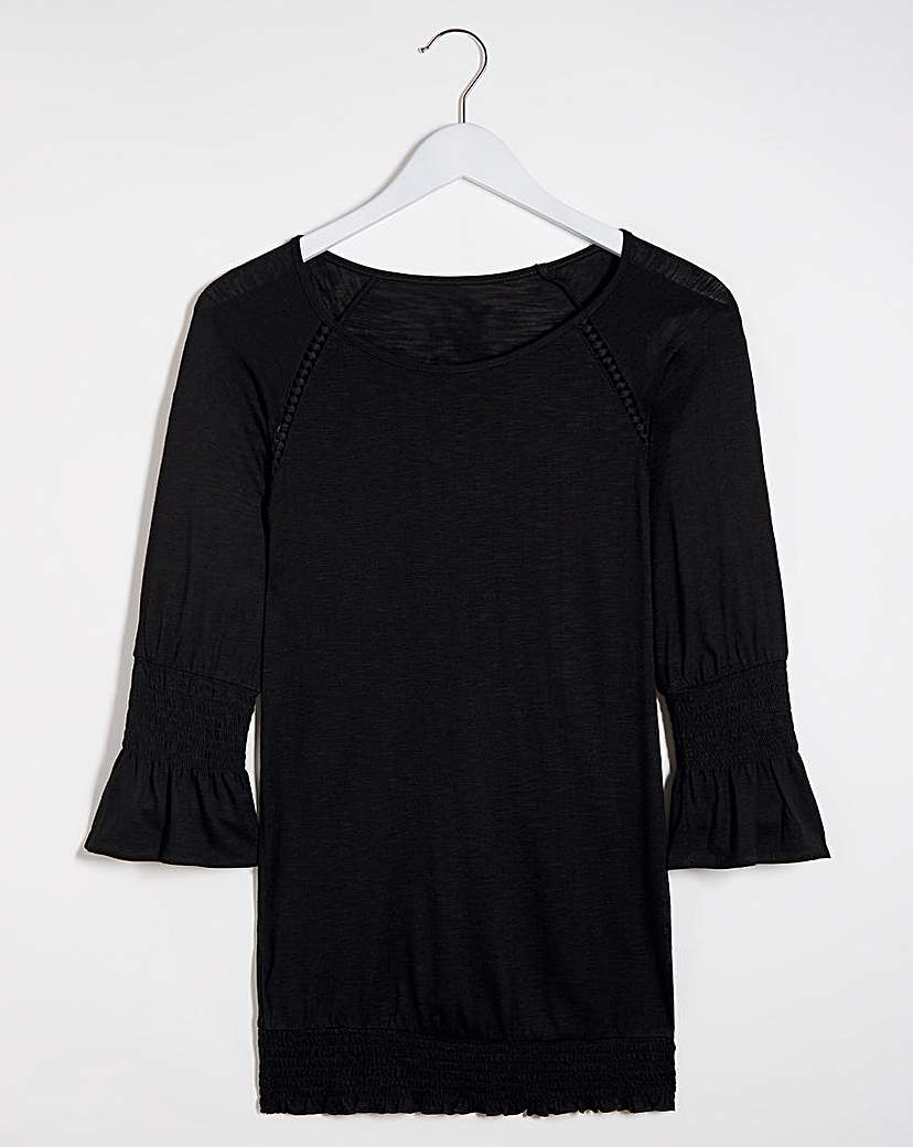 Image of Black Three Quarter Sleeve Gypsy Top