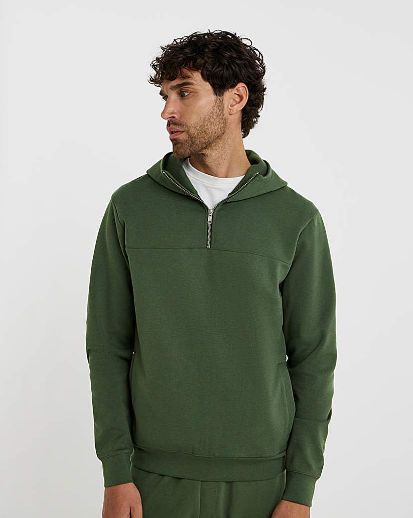 New In - Folio Interlock 1/4 Zip Hoodie