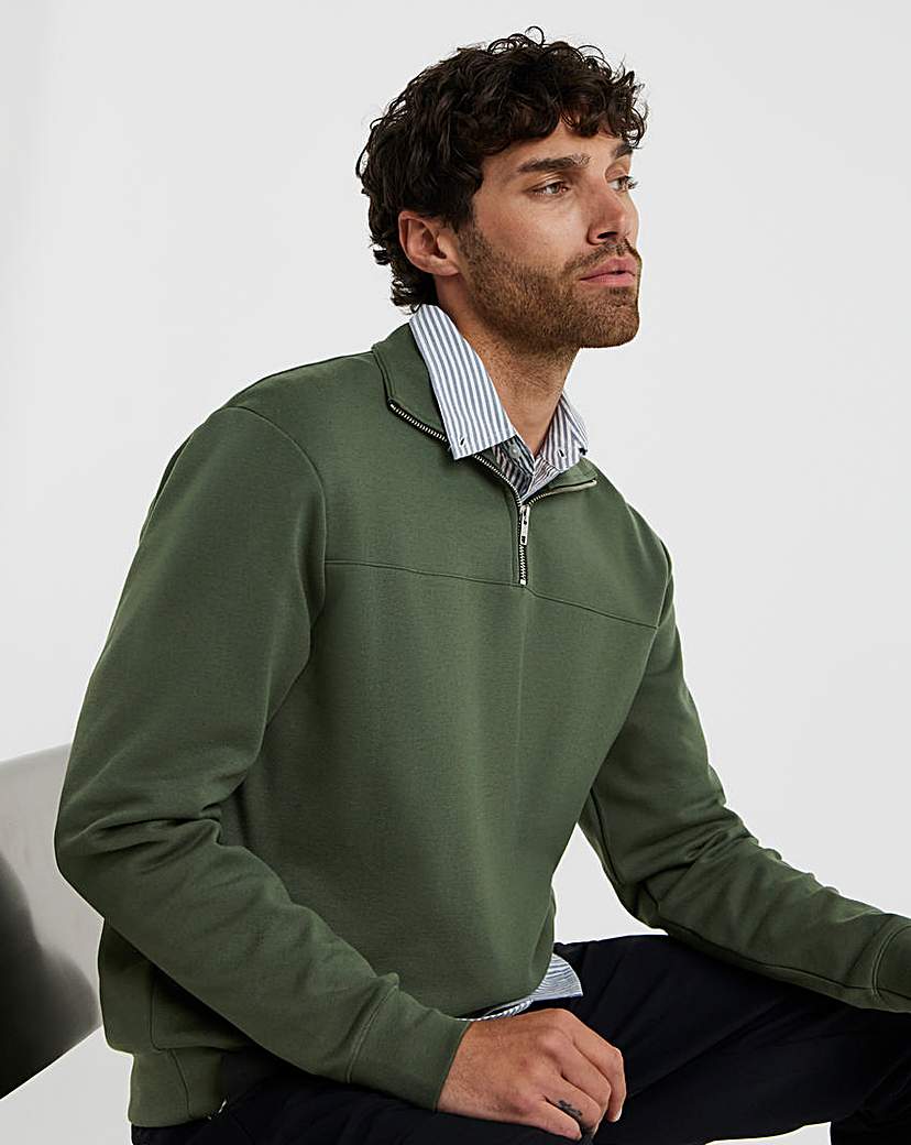New In - Folio Interlock 1/4 Zip Sweatshirt