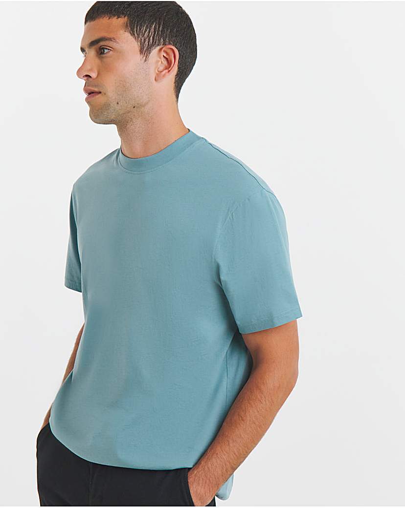New In - Relaxed Fit Crew Neck T-Shirt