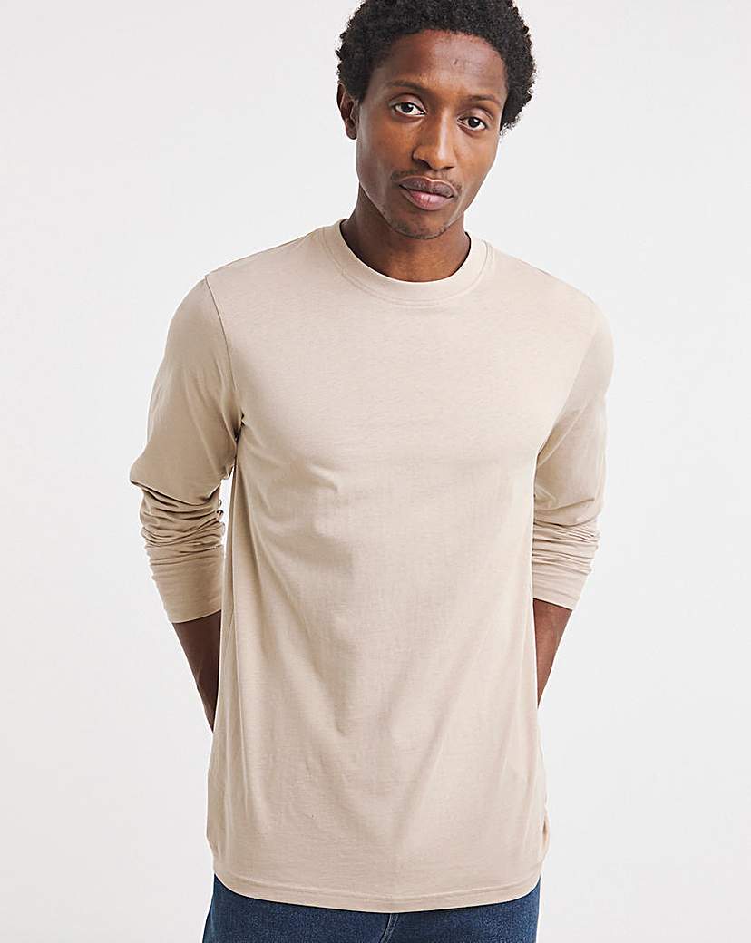 New In - Long Sleeve Crew Neck T-Shirt