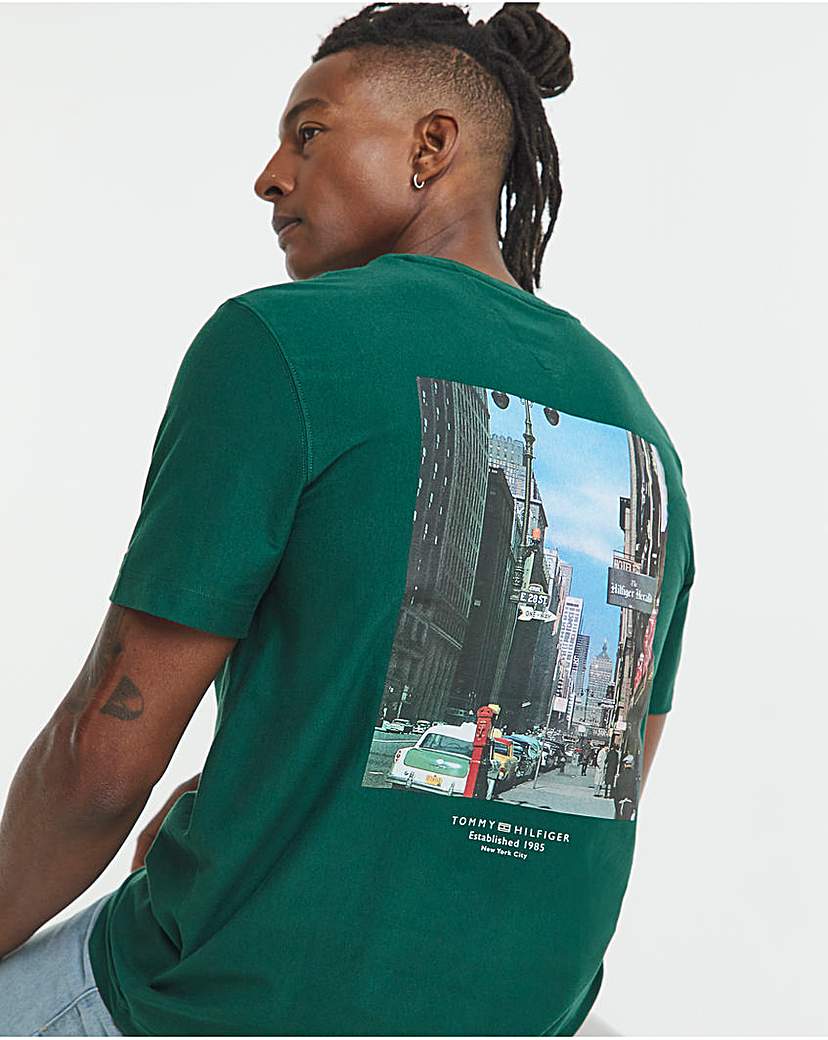 Tommy Hilfiger Graphic T-Shirt - Green
