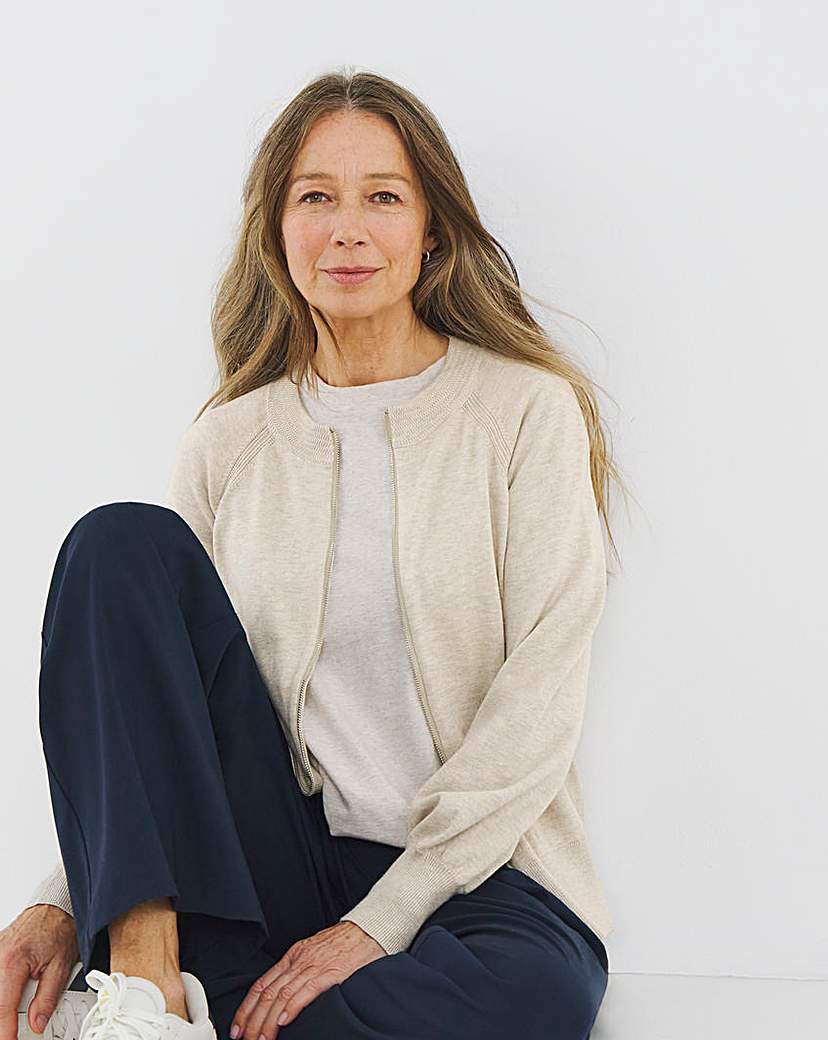 Lightweight Knitted Bomber