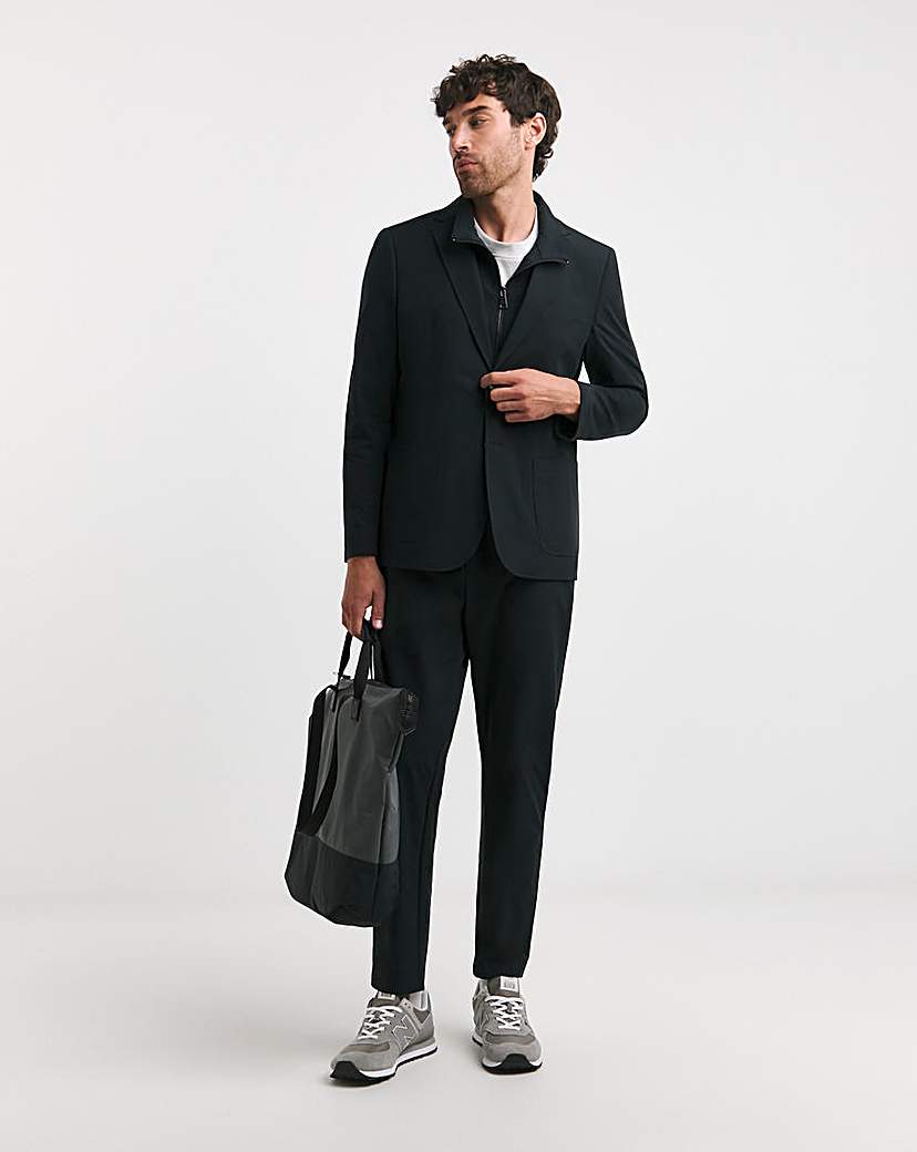 Tailored Travel Tapered Trouser