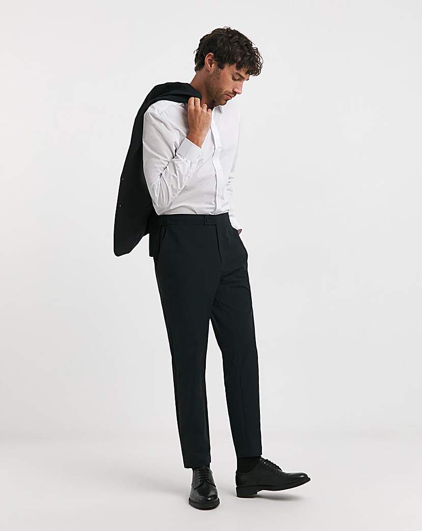 Tailored Travel Tapered Trouser