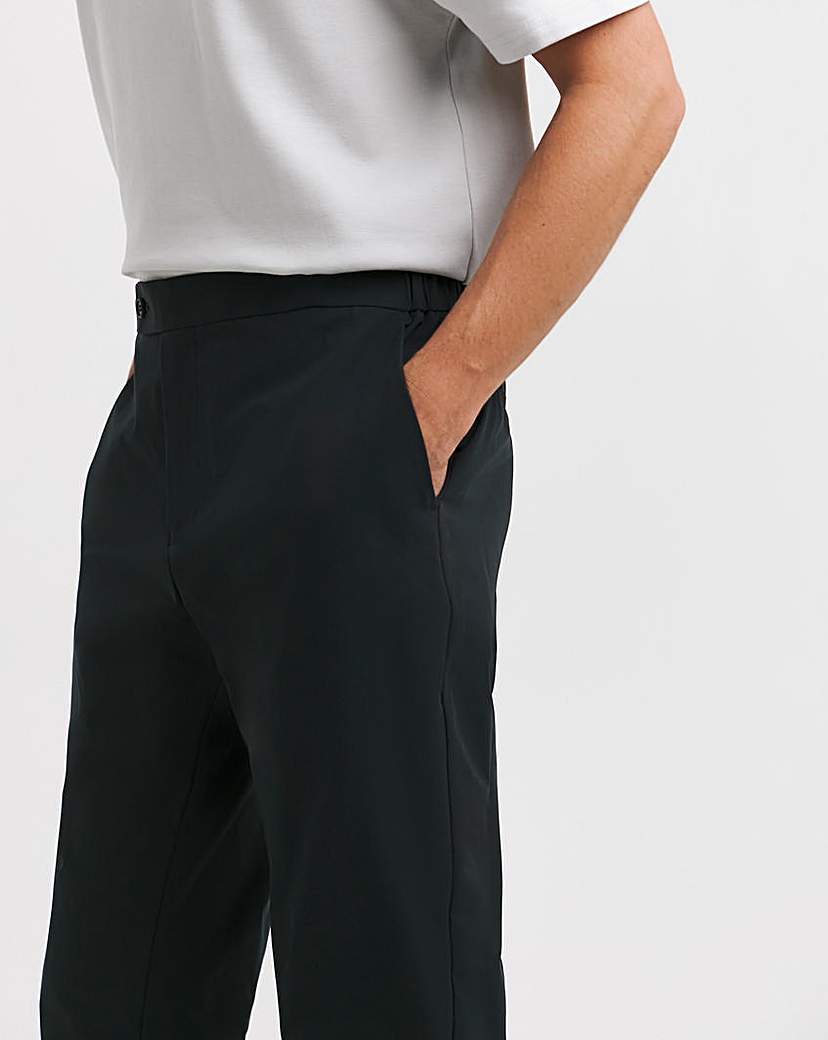 Tailored Travel Tapered Trouser