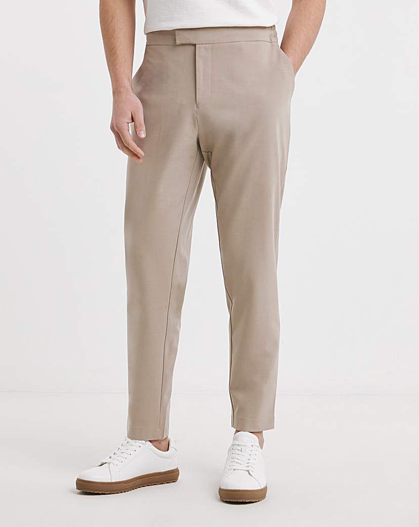 New In - Tailored Premium Stretch Tapered Trouser